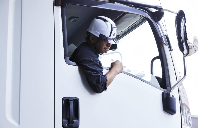 大型自動車運転手